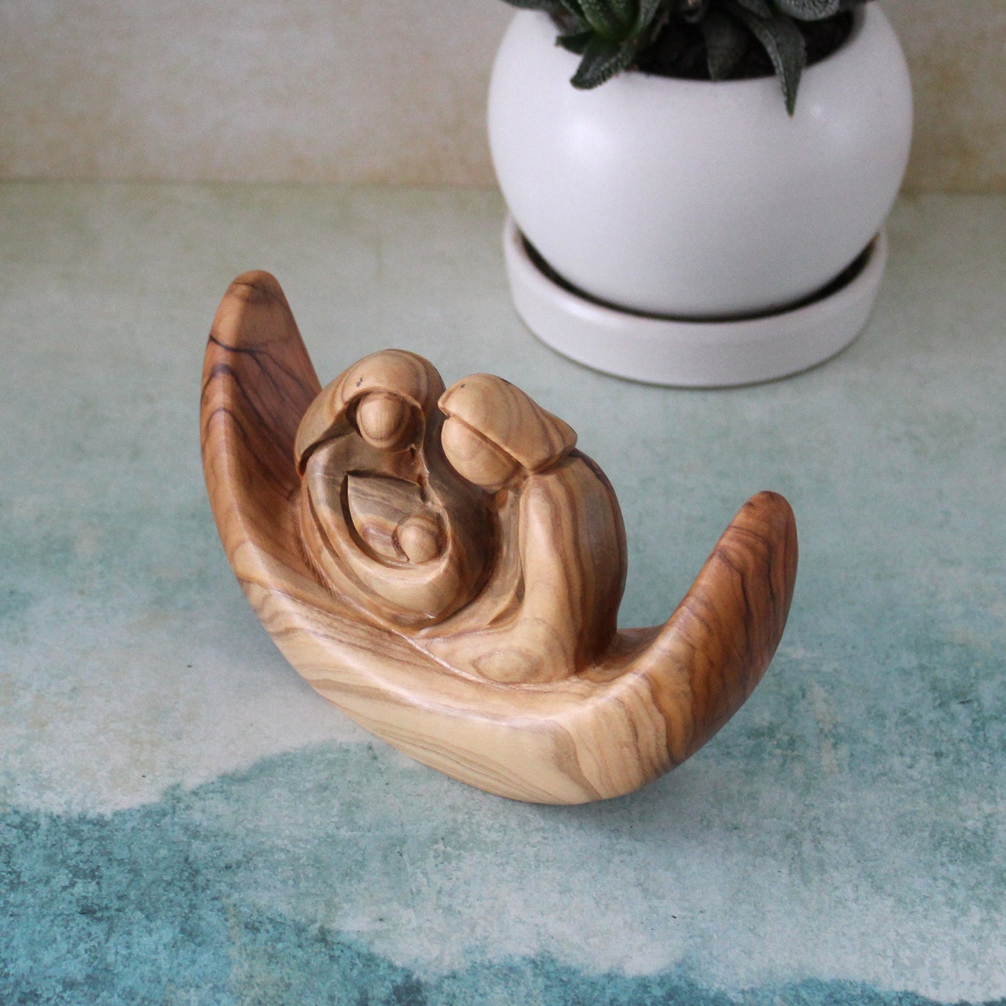 Olive Wood Faceless Holy Family Sculpture, Joseph, Virgin Mary and Jesus, A Religious Gift, Housewarming Gift, New Home Gift & Home Decor