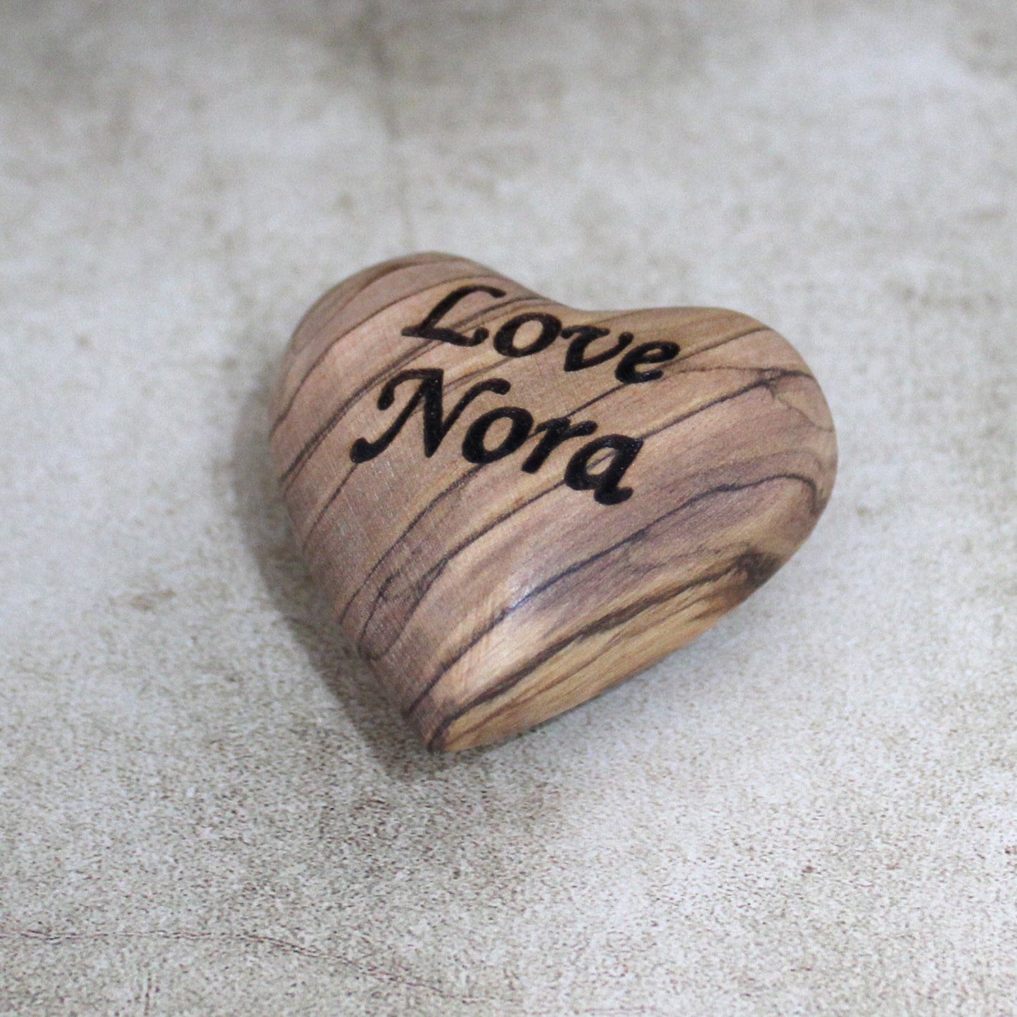 Personalized 3D Wooden Love Heart Table Decorations, Olive Wood heart shape gift, engagement, Wedding, valentines gift, wife Love