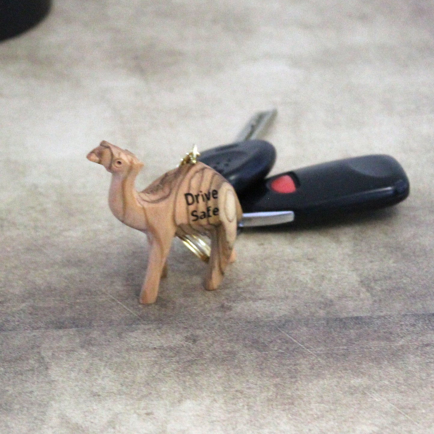 Personalized Camel Drive Safe Keyring, be safe Keychain, drive safe, new driver, be safe, car accessories, 18th gift, 17th birthday, New Car