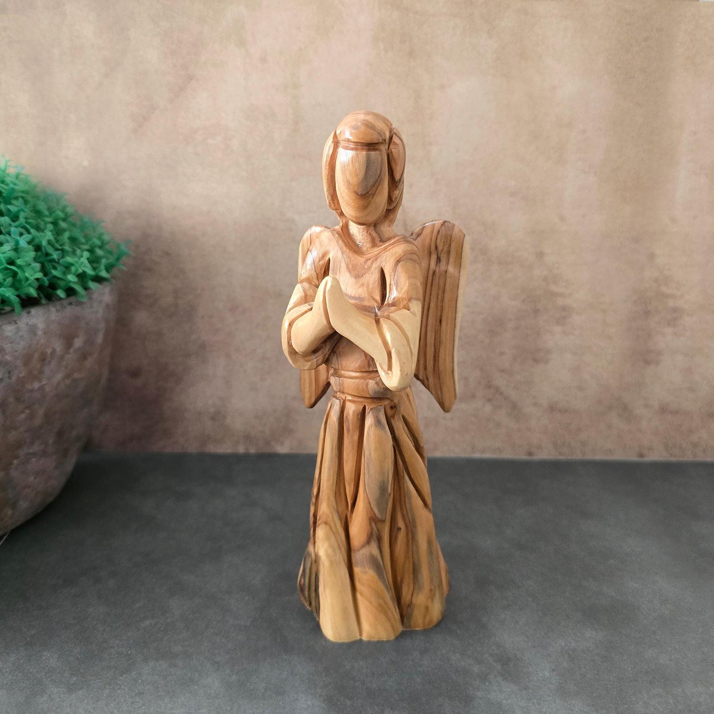 Handmade Olive Wood of a Faceless Praying Angel, Handmade Wooden Statue Made in Holy Land, Catholic Christmas Handheld Angel for protection