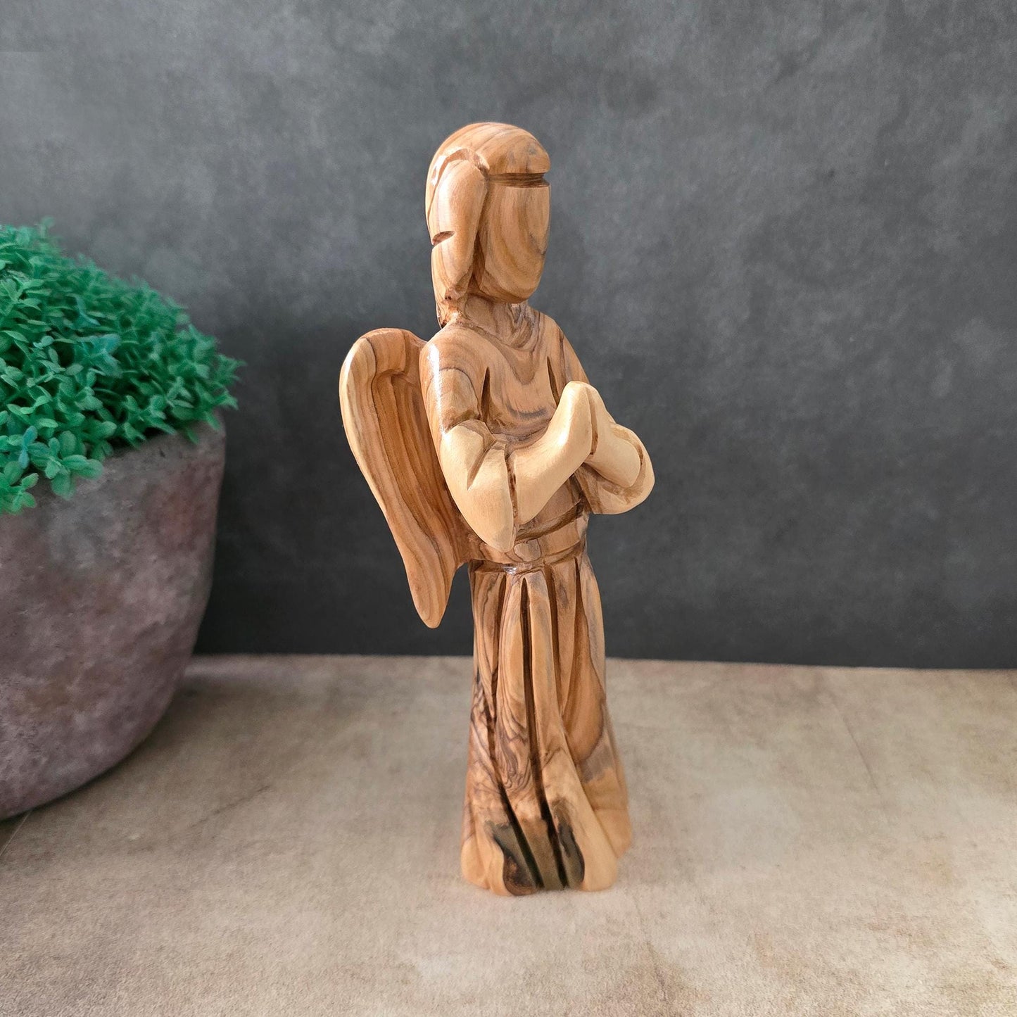Handmade Olive Wood of a Faceless Praying Angel, Handmade Wooden Statue Made in Holy Land, Catholic Christmas Handheld Angel for protection