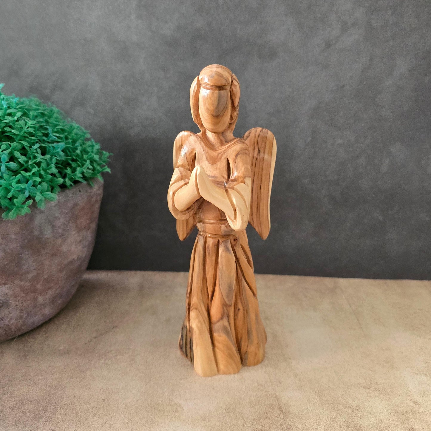 Handmade Olive Wood of a Faceless Praying Angel, Handmade Wooden Statue Made in Holy Land, Catholic Christmas Handheld Angel for protection